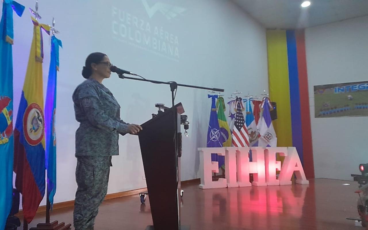 Visita AAAES al Comando Aéreo de Combate No 4 en Melgar Tolima Visita AAAES al Comando Aéreo de Combate No 4 en Melgar Tolima