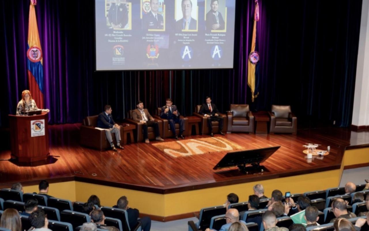 La AAAES fortalece la visión estratégica frente a las amenazas y desafíos emergentes en la Aviación de Estado