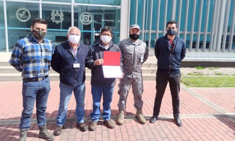 Entrega Certificado de Producción Aeronáutica "Fundas sillas piloto y copiloto equipo T-90 Calima”