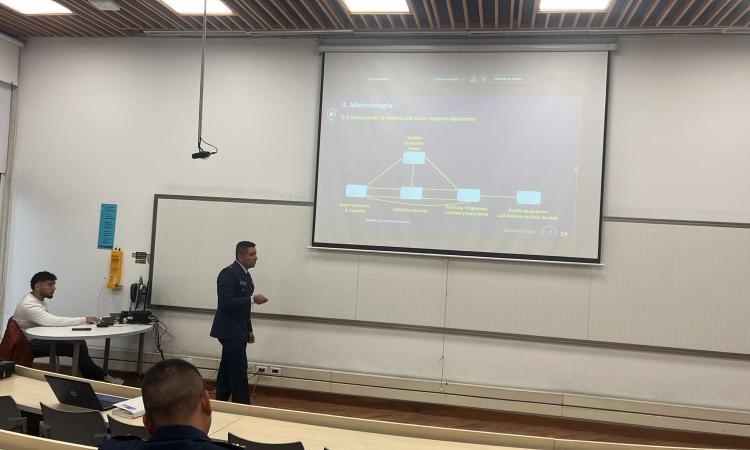 Primera propuesta doctoral de un miembro del SECAD, liderando el Proyecto SAF en Colombia