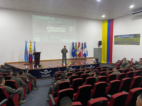 Visita AAAES al Comando Aéreo de Combate No 4 en Melgar Tolima