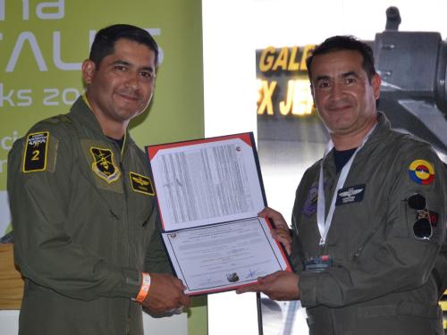 Certificaciones a productos aeronáuticos colombianos que fortalecen la Aviación de Estado
