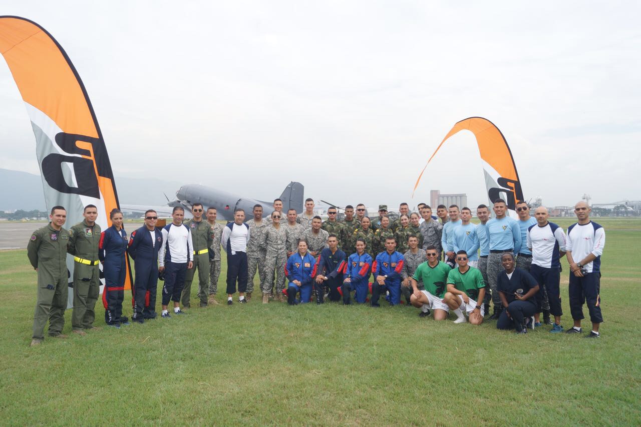 Alma Máter de la oficialidad de la Fuerza Aérea recibió a cadetes del Ejército Nacional y Armada Nacional