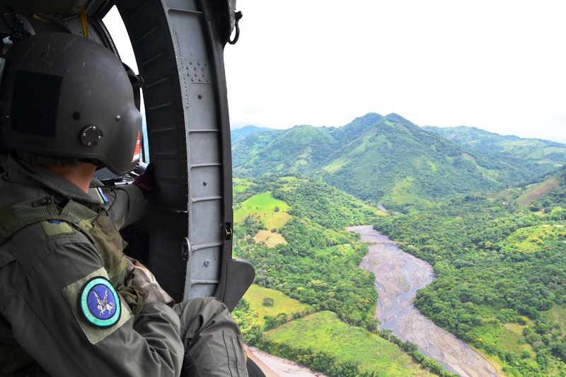 CACOM 2 fortalece desde el aire la seguridad en las vías del Meta