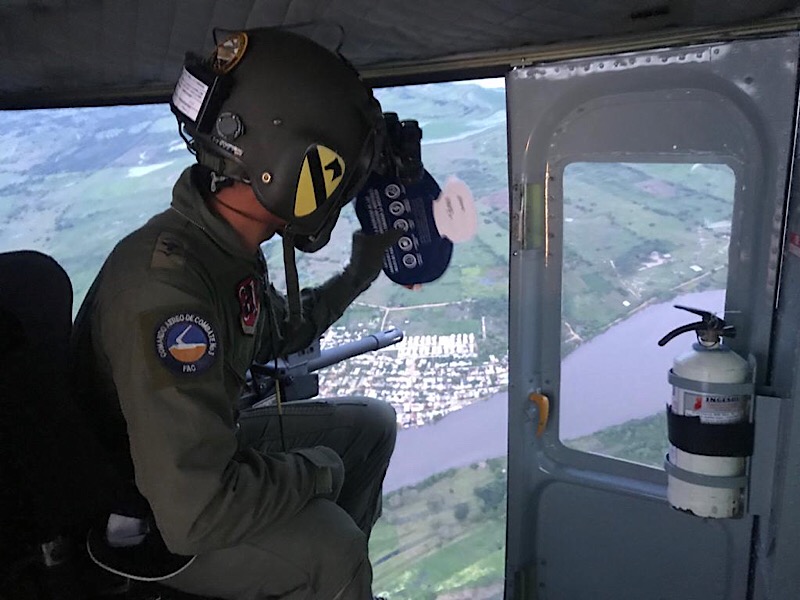 Con lanzamiento de volantes, el CACOM 3 invita a la desmovilización en el Sur de Bolívar 