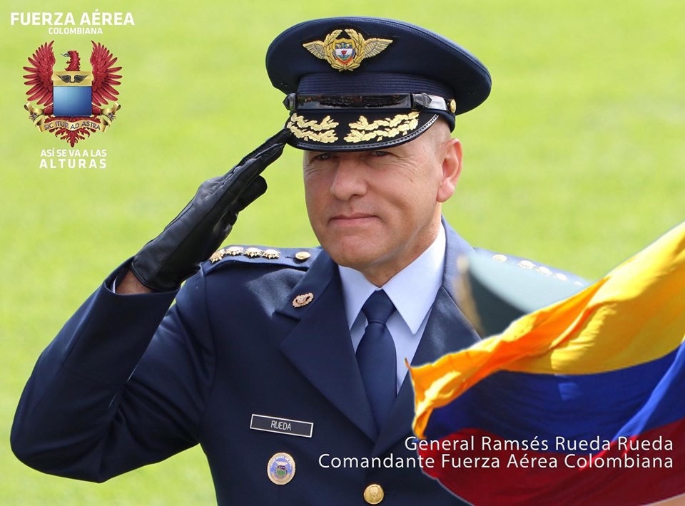 Comandante de la Fuerza Aérea recibió el grado de General