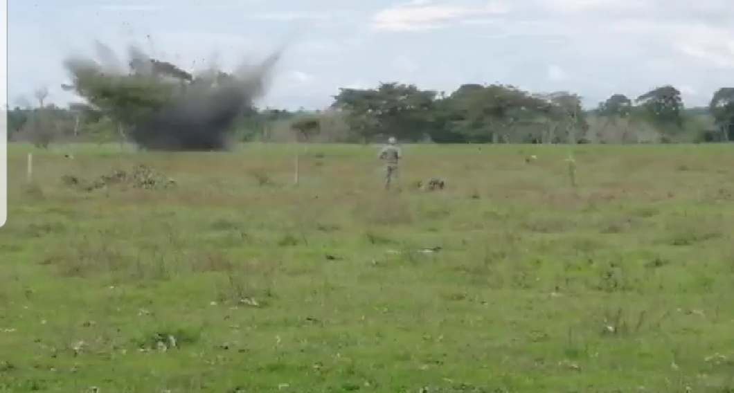 Fuerza Aérea Colombiana continúa con la ofensiva masiva de neutralizar pistas ilegales utilizadas para el narcotráfico en el Caquetá 