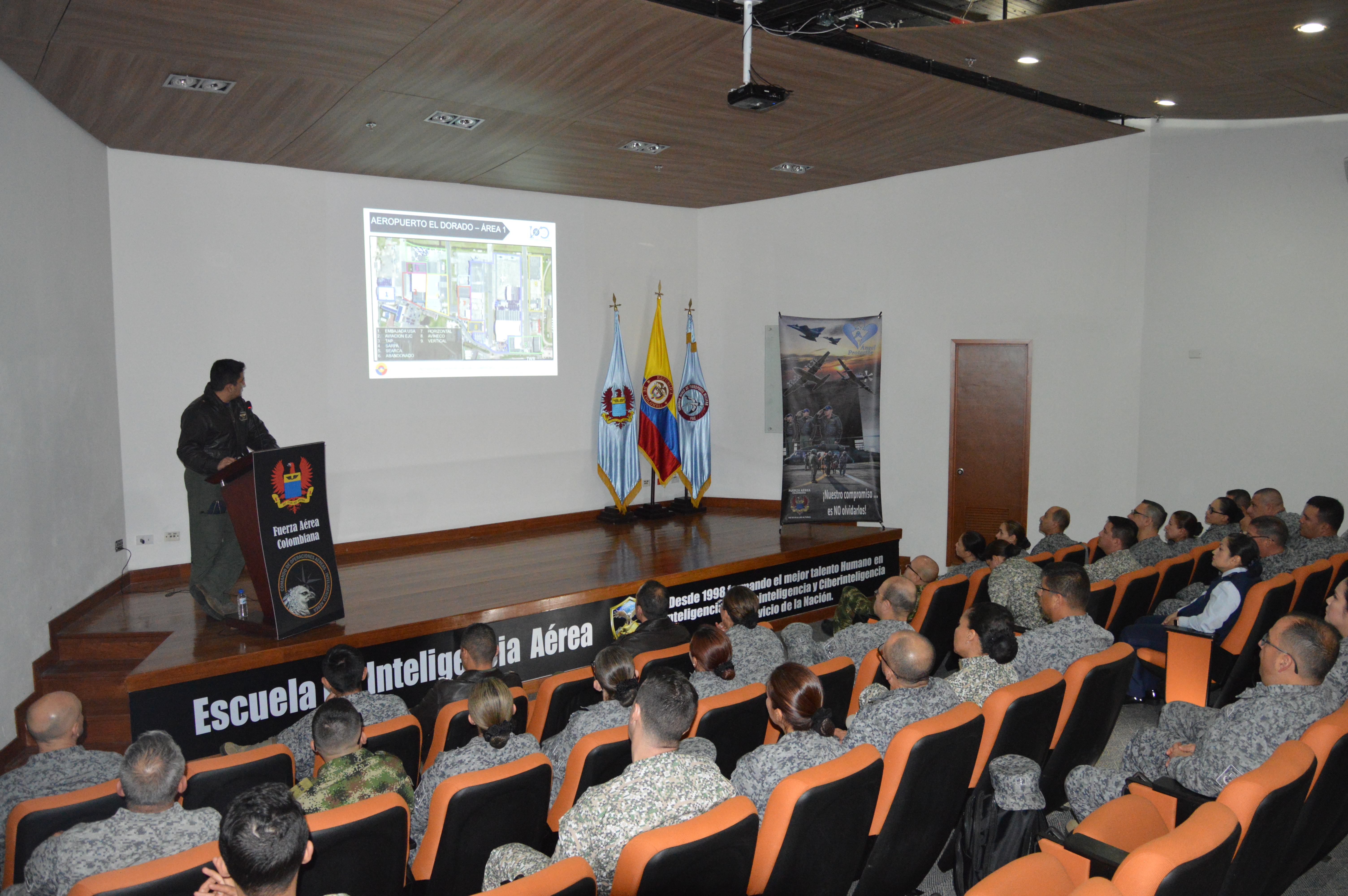 CATAM; recibe visita Geoestratégica de la Escuela Superior de Guerra CIM-2019