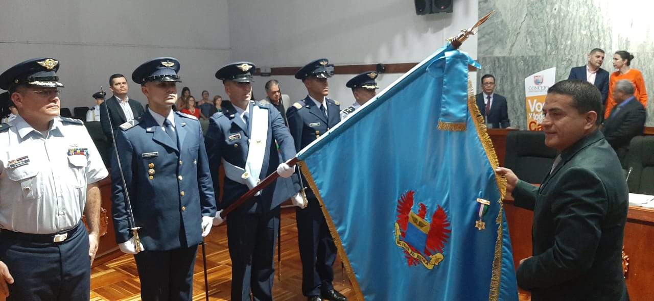 Reconocimiento a la Fuerza Aérea Colombiana por sus 100 años de servicio a la nación