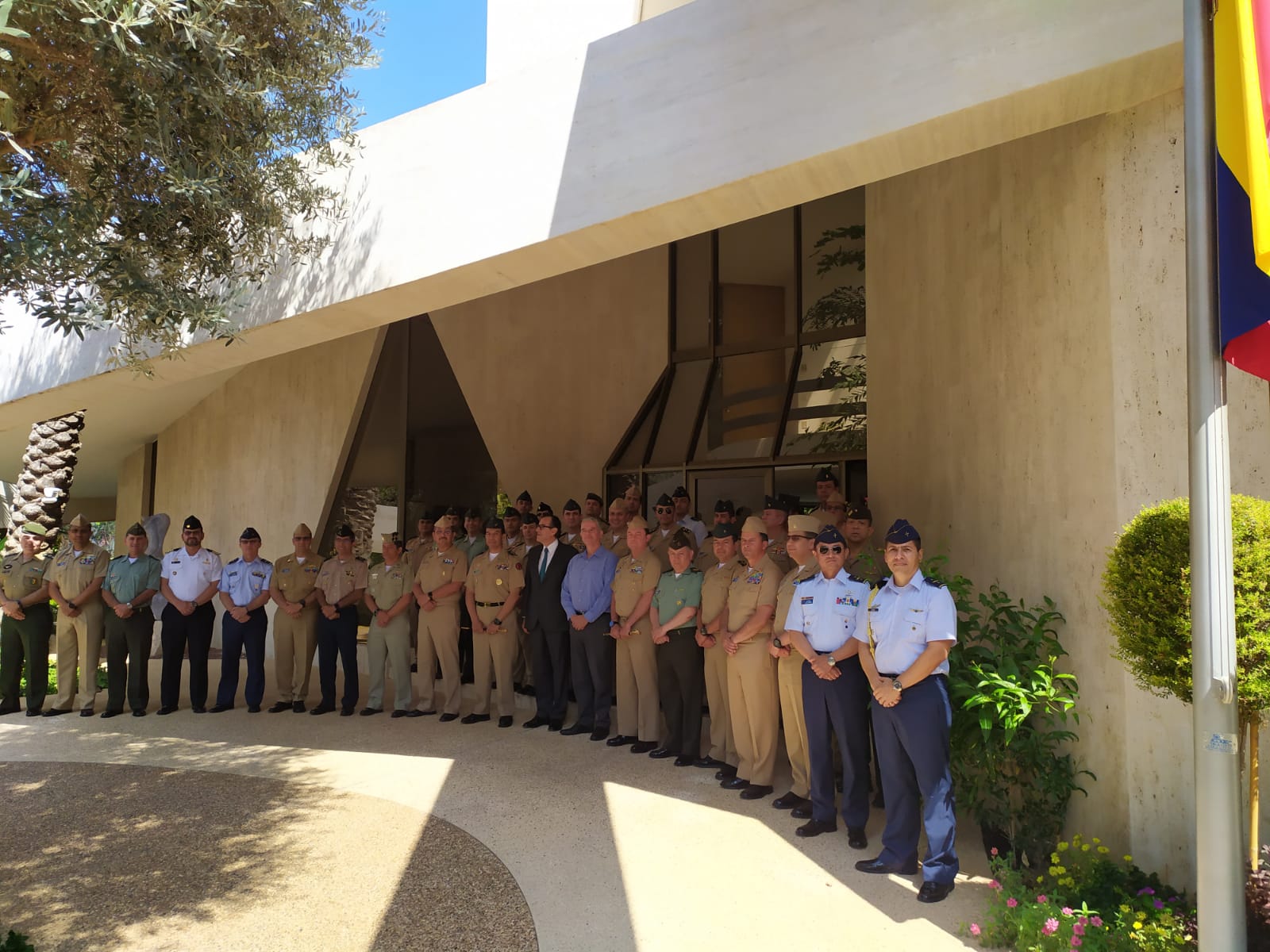 Visita geoestratégica del Curso de Altos Estudios Militares - CAEM 2019 a la Embajada de Colombia en Israel