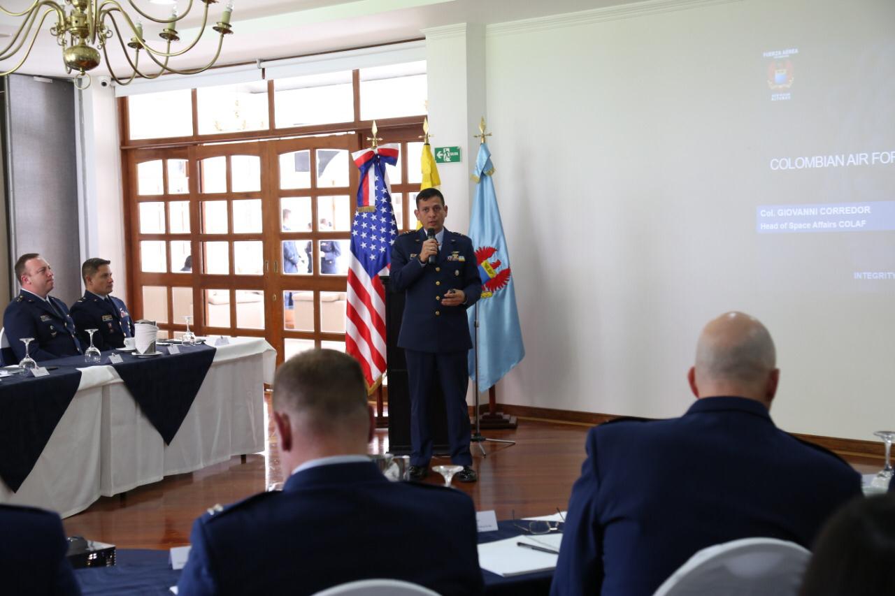 Fuerza Aérea Colombiana, nueva integrante de la Academia Internacional de Astronáutica – IAA