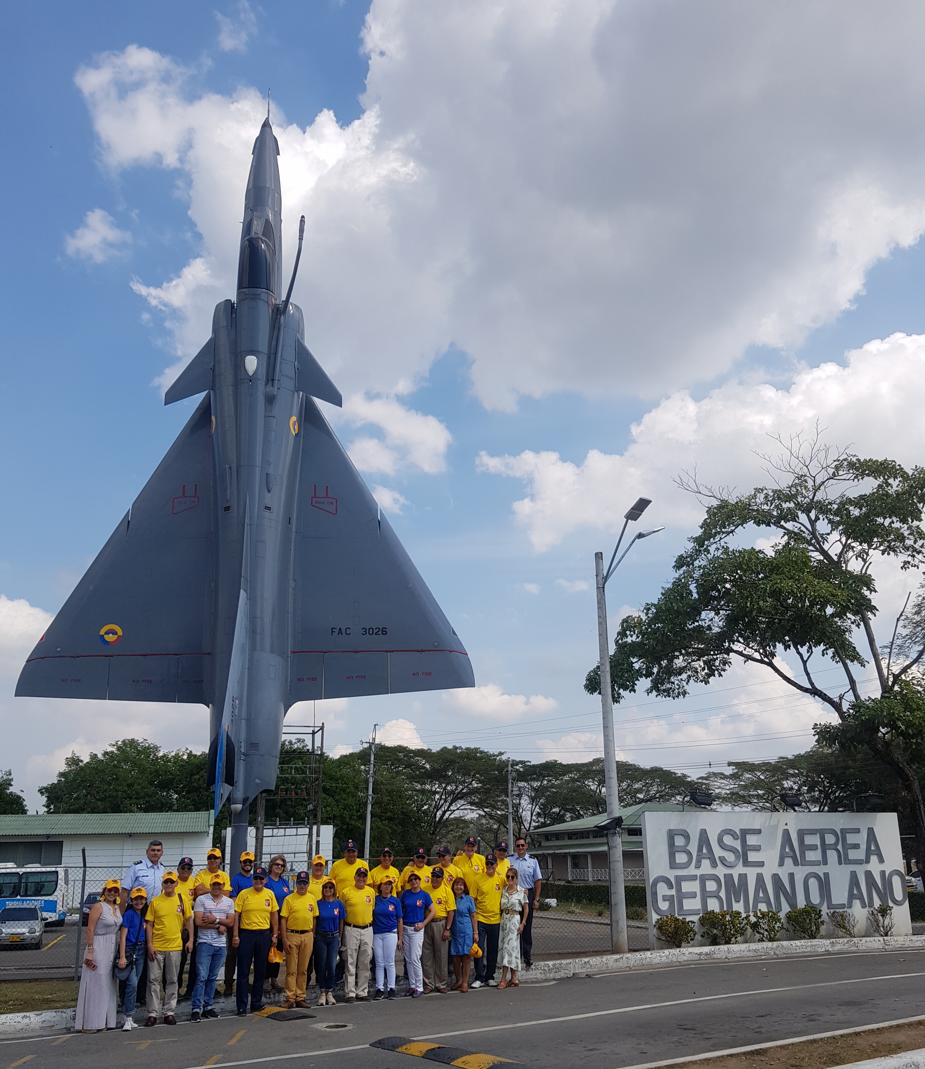 Curso No 55 de Oficiales de la Fuerza Aérea Colombiana visitó el Comando Aéreo de Combate No 1