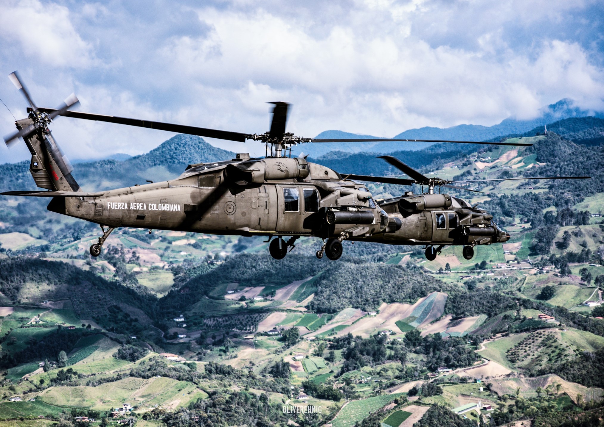 Helicóptero arpía de la Fuerza Aérea sostiene presencia en el nororiente de Medellín 