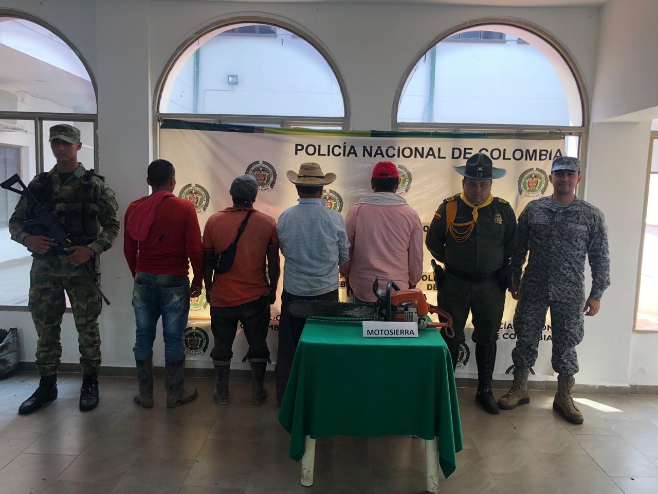 Cuatro capturados en operativo contra la afectación al medio ambiente en el Tolima. 	