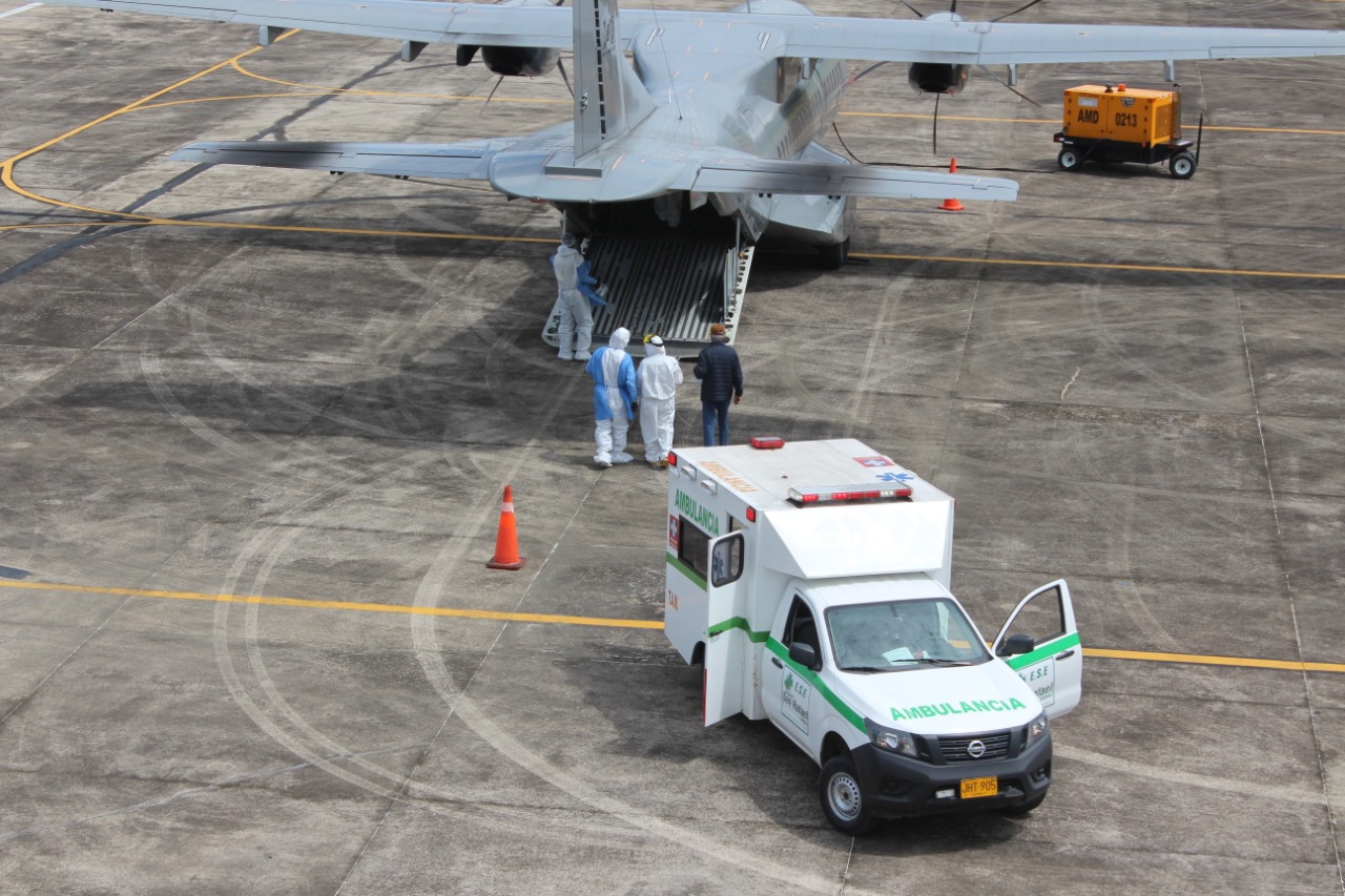 Su Fuerza Aérea transforma Casa -295 en avión hospital para salvar vidas en el Amazonas