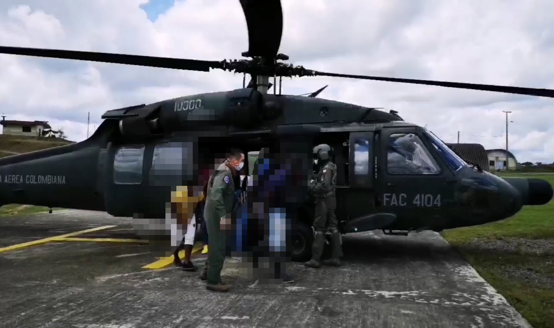 Su Fuerza Aérea realizó transporte humanitario desde Chocó
