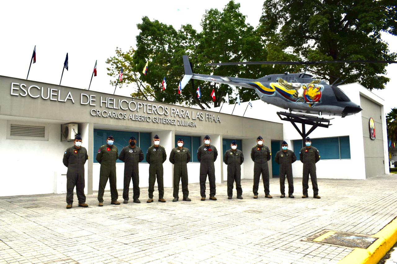 Comandante de la Fuerza Aérea de Guatemala visita el CACOM 4