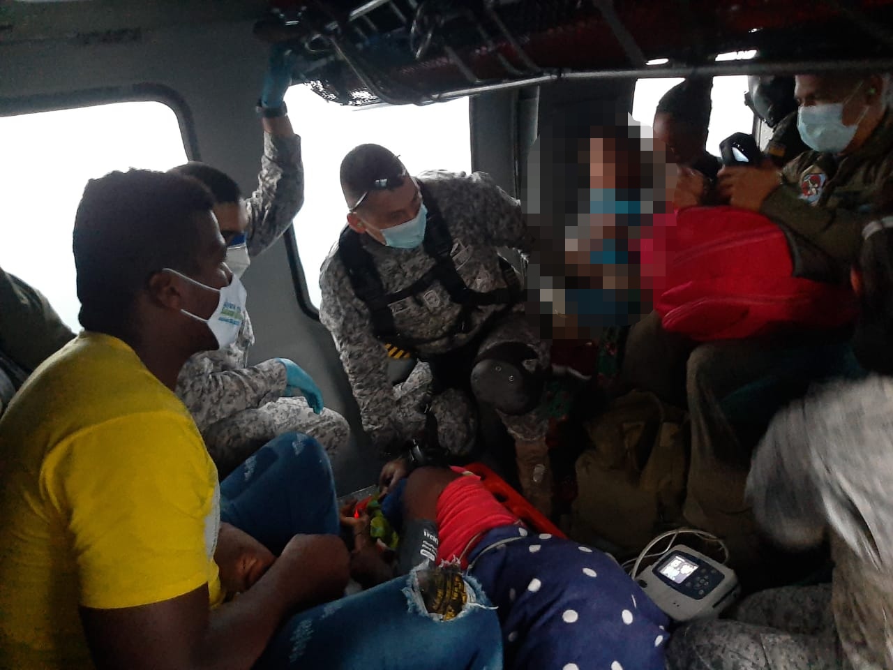 Pacientes en estado crítico fueron evacuados en helicóptero desde Mandé 