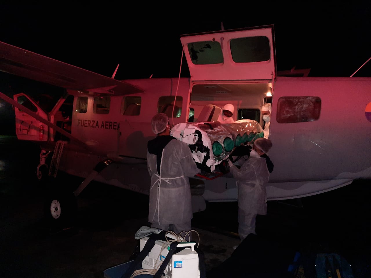 Paciente con COVID fue movilizado en aeronave de Su Fuerza Aérea Colombiana