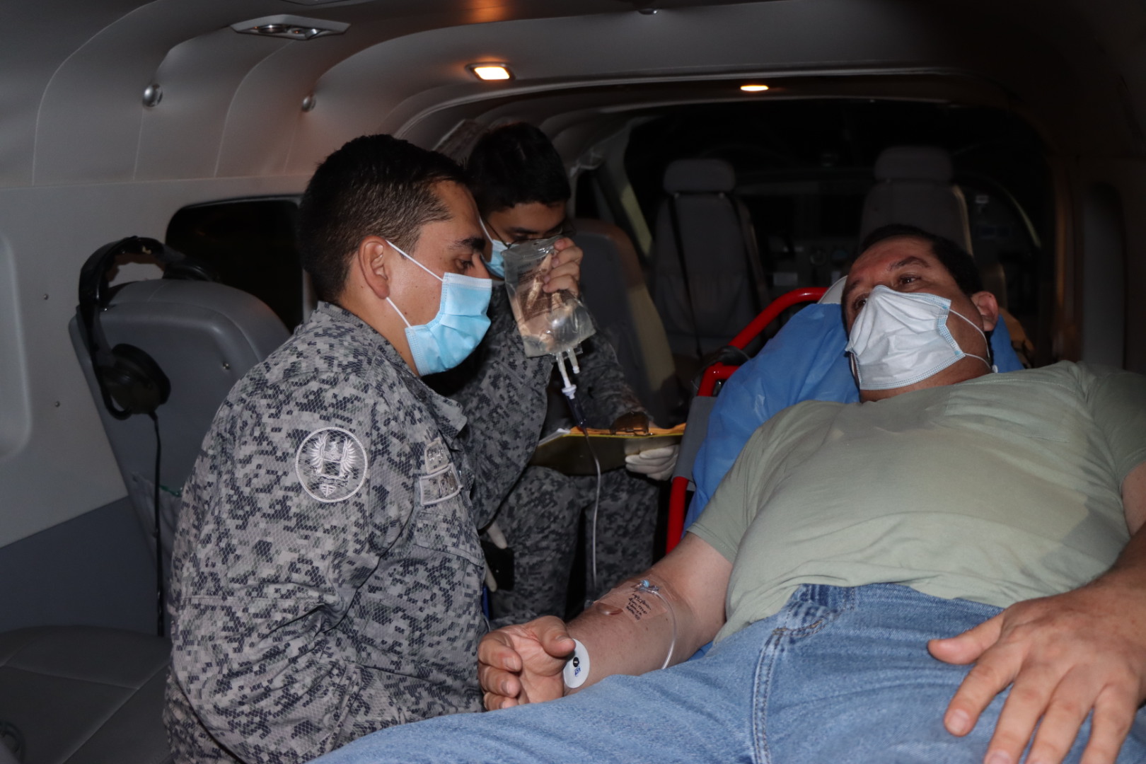 Colombiano con urgencia vital fue transportado por su Fuerza Aérea