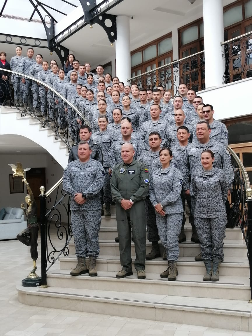 Con éxito se llevó a cabo el Seminario de Estandarización Jurídica para Oficiales y Suboficiales de la Fuerza Aérea Colombiana
