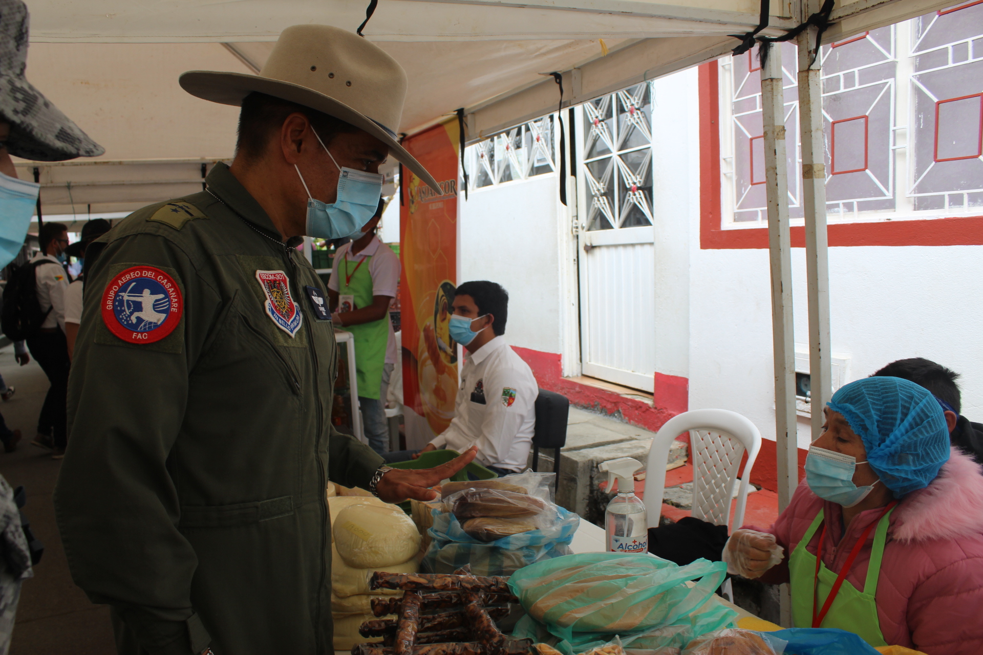 Fuerza Pública apoya jornada de reactivación económica en La Salina, Casanare