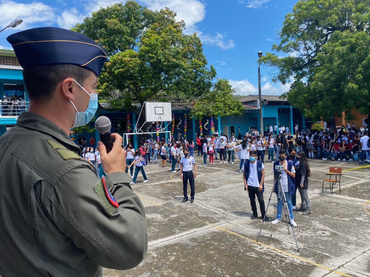 Con charlas didácticas su Fuerza Aérea Colombiana participó en Feria de la Ciencia en la Dorada Caldas 