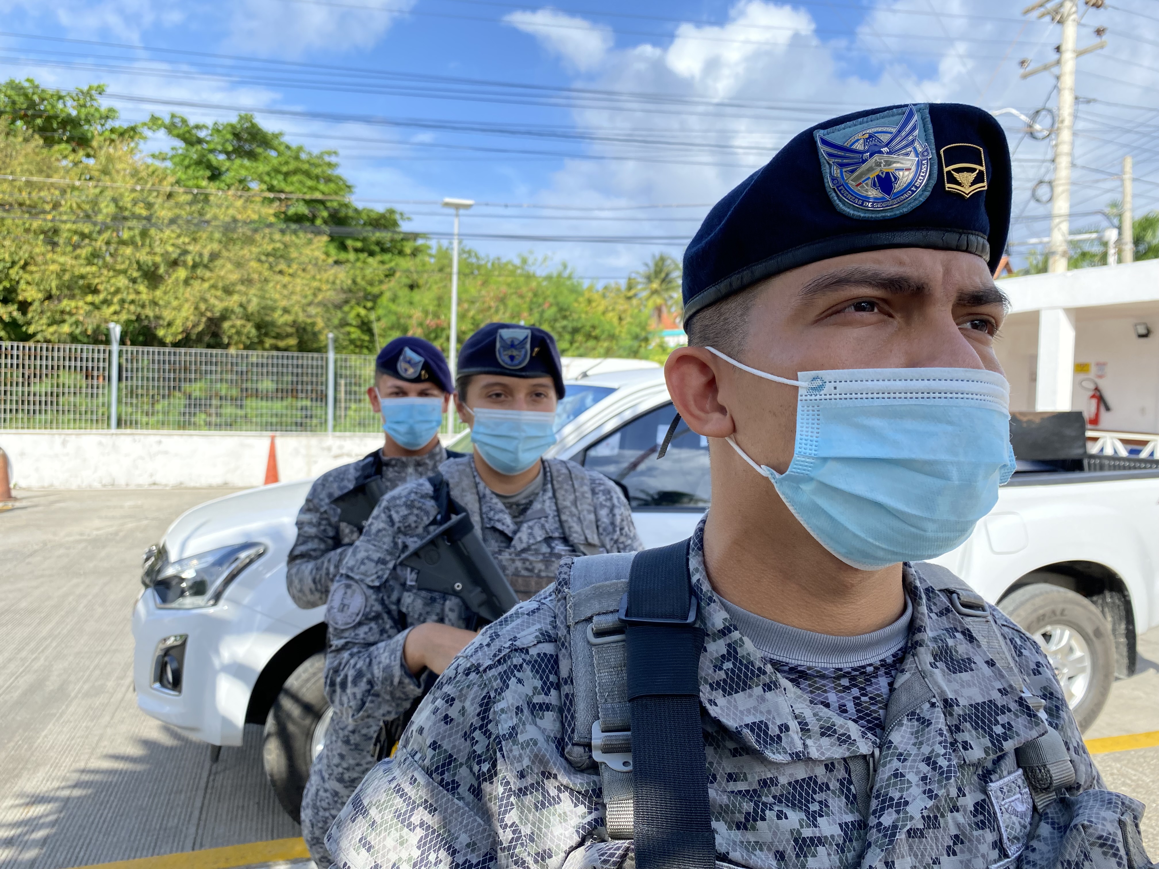 Con patrullajes terrestres, su Fuerza Aérea garantizó seguridad durante la jornada electoral en San Andrés