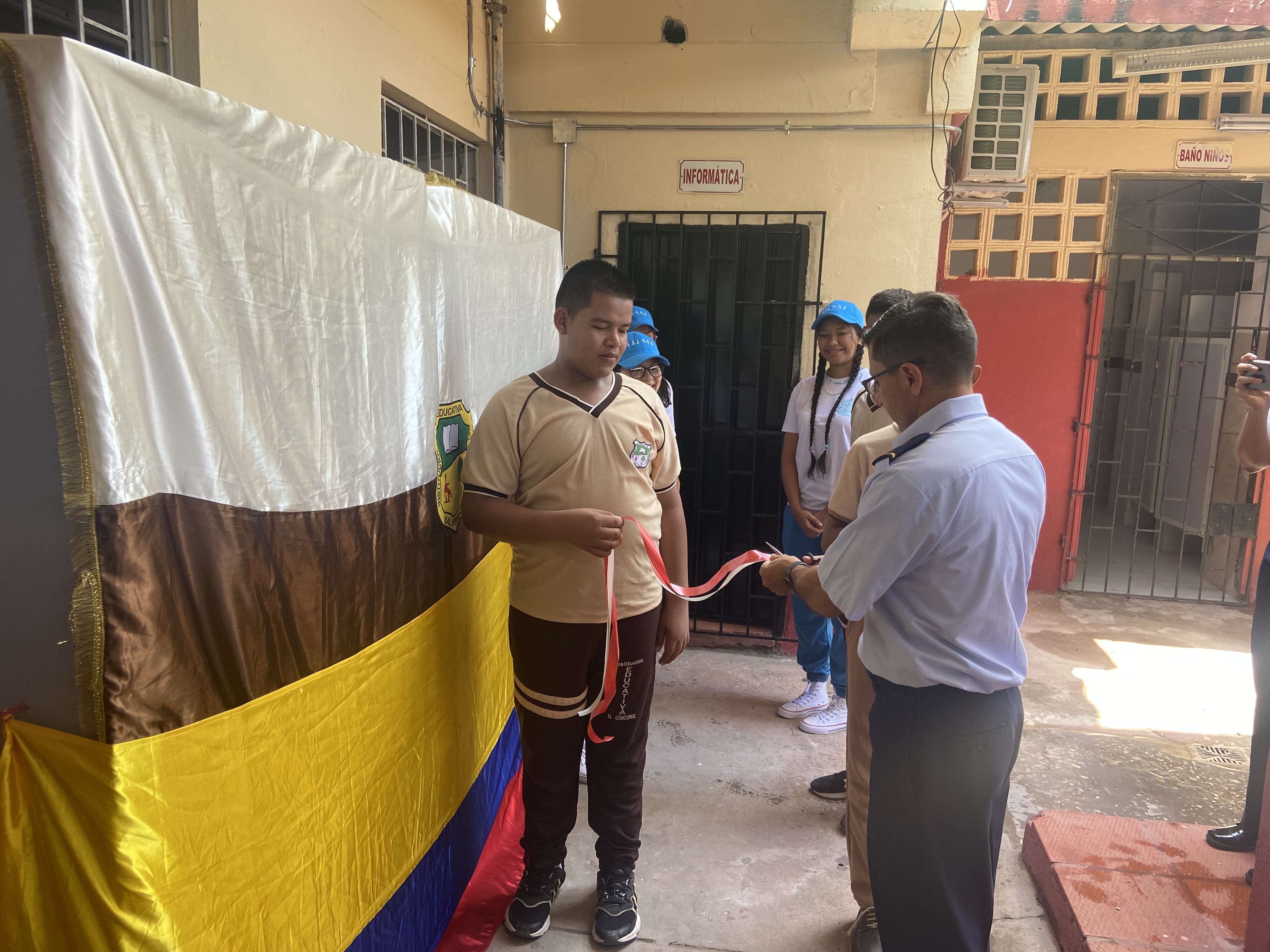 Plan Corazón Amigo lleva una nueva aula en Malambo