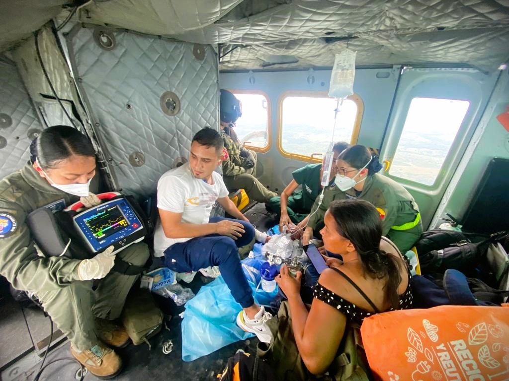 Evacuación aeromédica humanitaria a un menor de edad fue liderada por su Fuerza Aérea Colombiana
