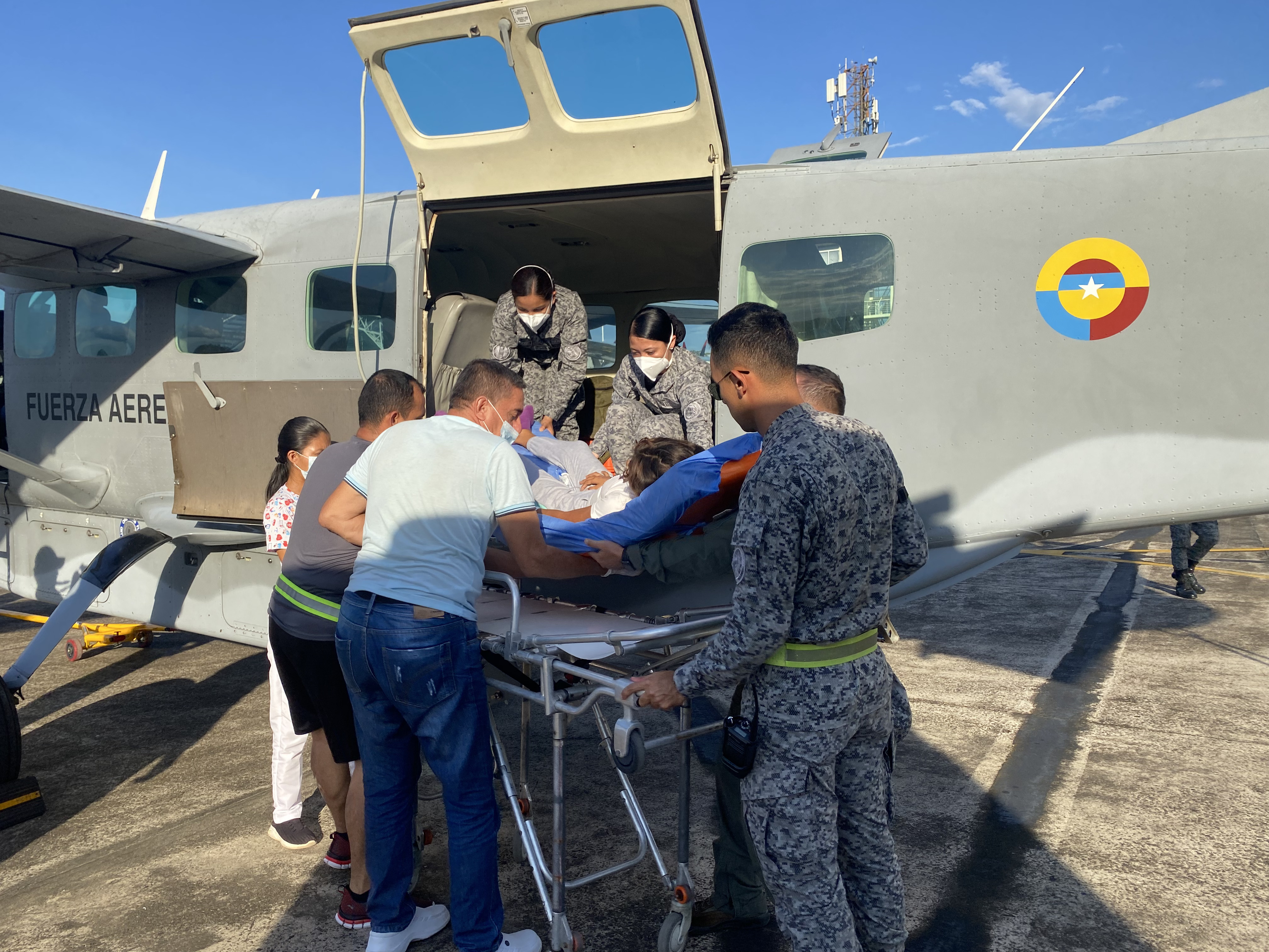 Menor que requería atención médica fue trasladada por su Fuerza Aérea Colombiana 