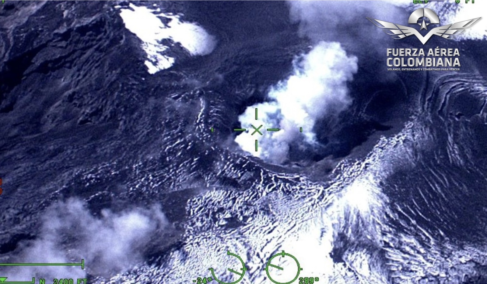 Aeronaves de su Fuerza Aérea continúan monitoreando el volcán Nevado del Ruíz