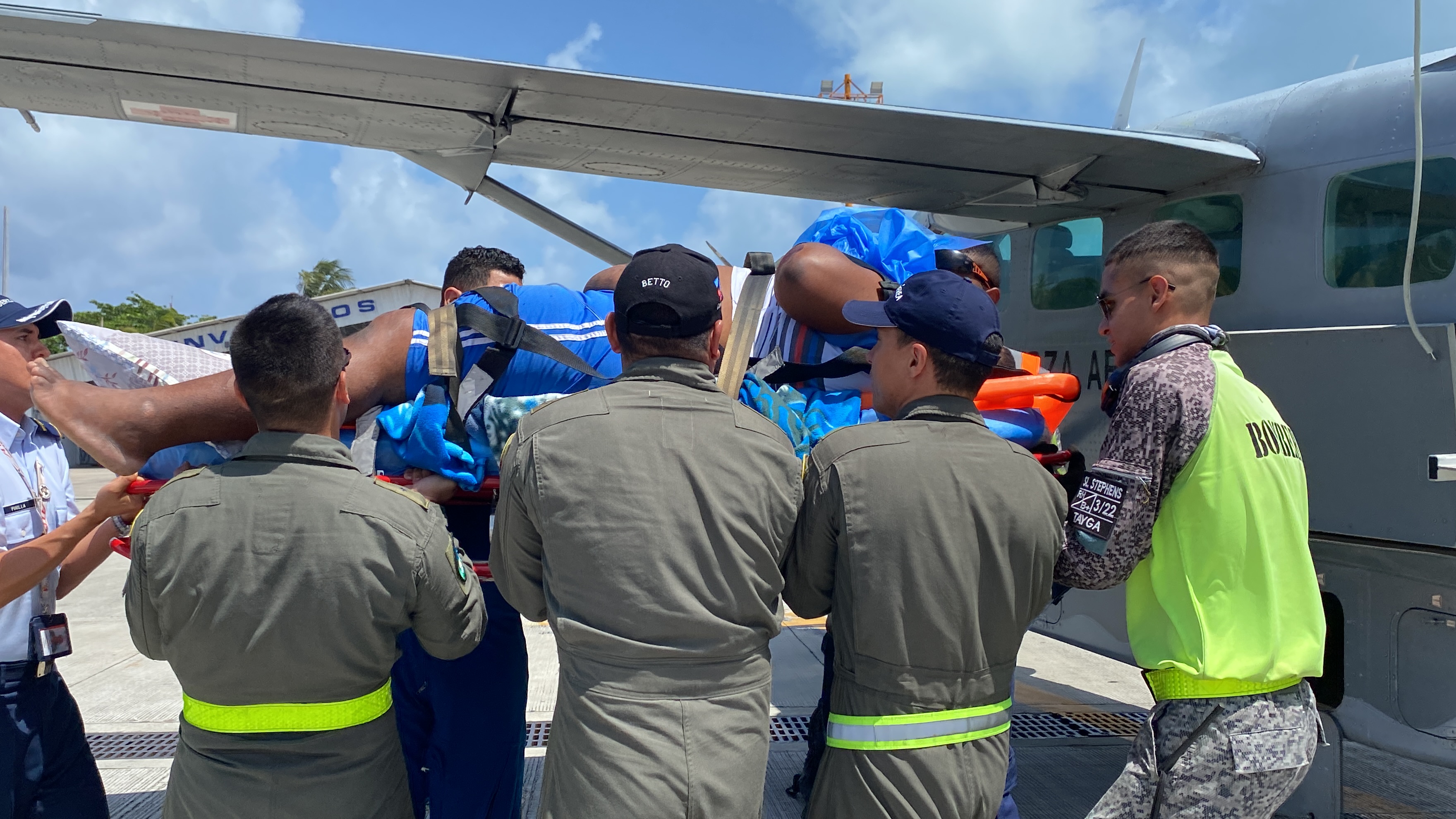 Adulto fue trasladado a San Andrés en una aeronave medicalizada 