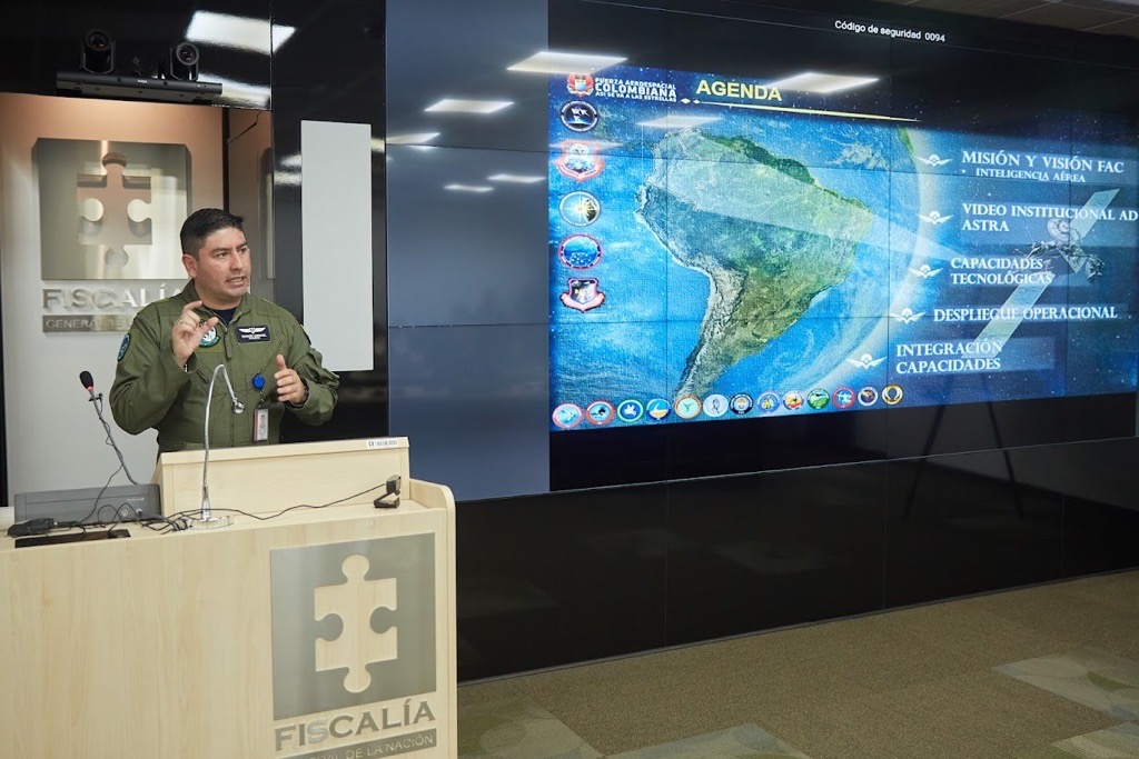 Capacidades de Inteligencia de la Fuerza Aeroespacial Colombiana fortalecerán las operaciones interinstitucionales con la Fiscalía General de la Nación
