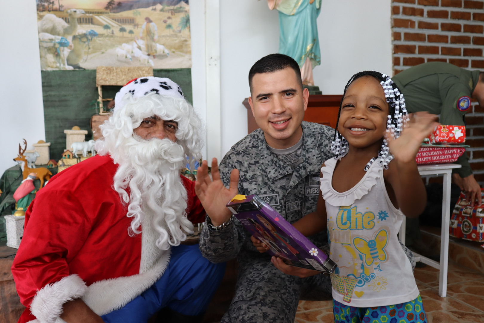 Cerriteños recibieron la magia de la Navidad junto a su Fuerza Aereoespacial Colombiana