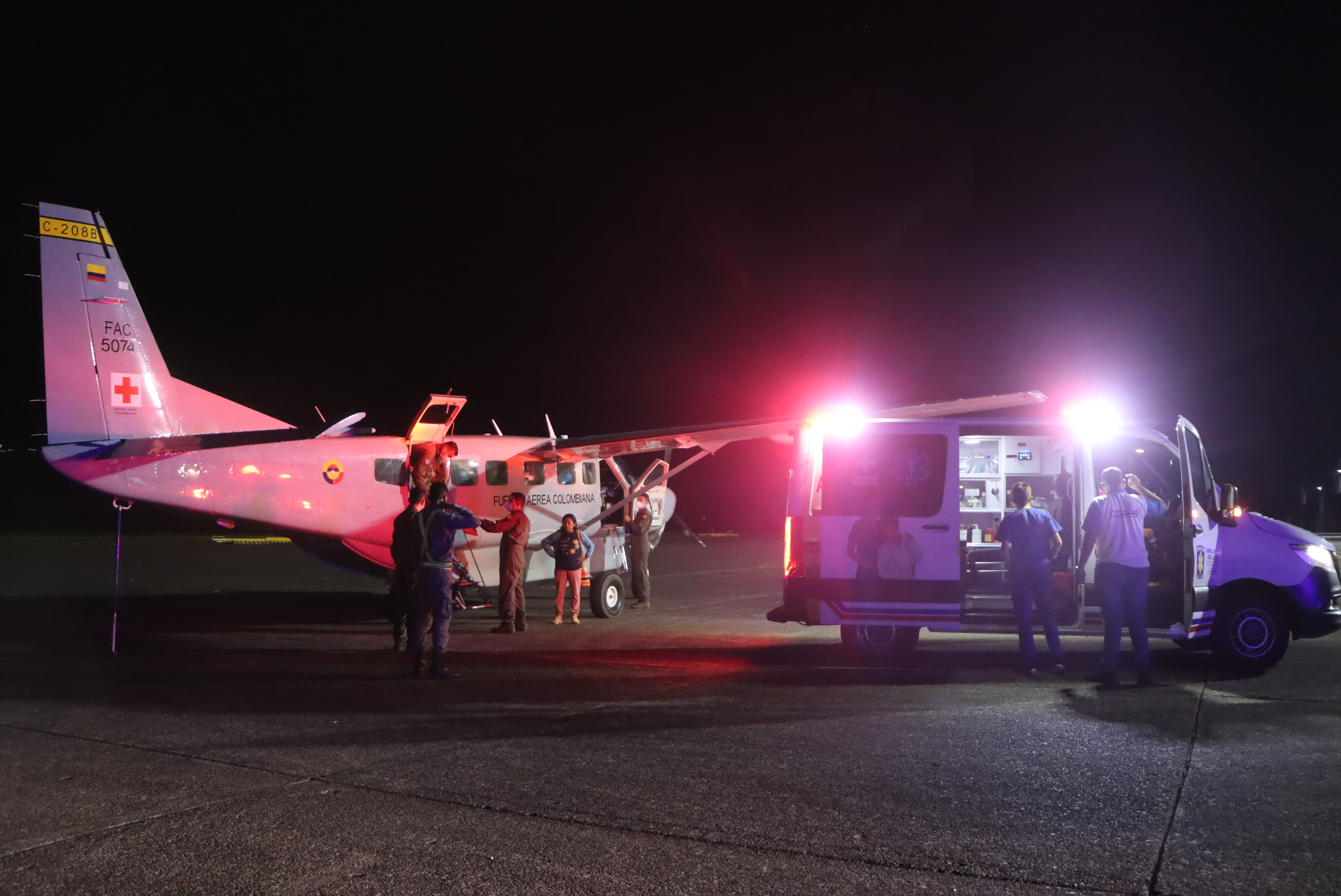 Traslado aeromédico salva la vida de dos mujeres del Guaviare