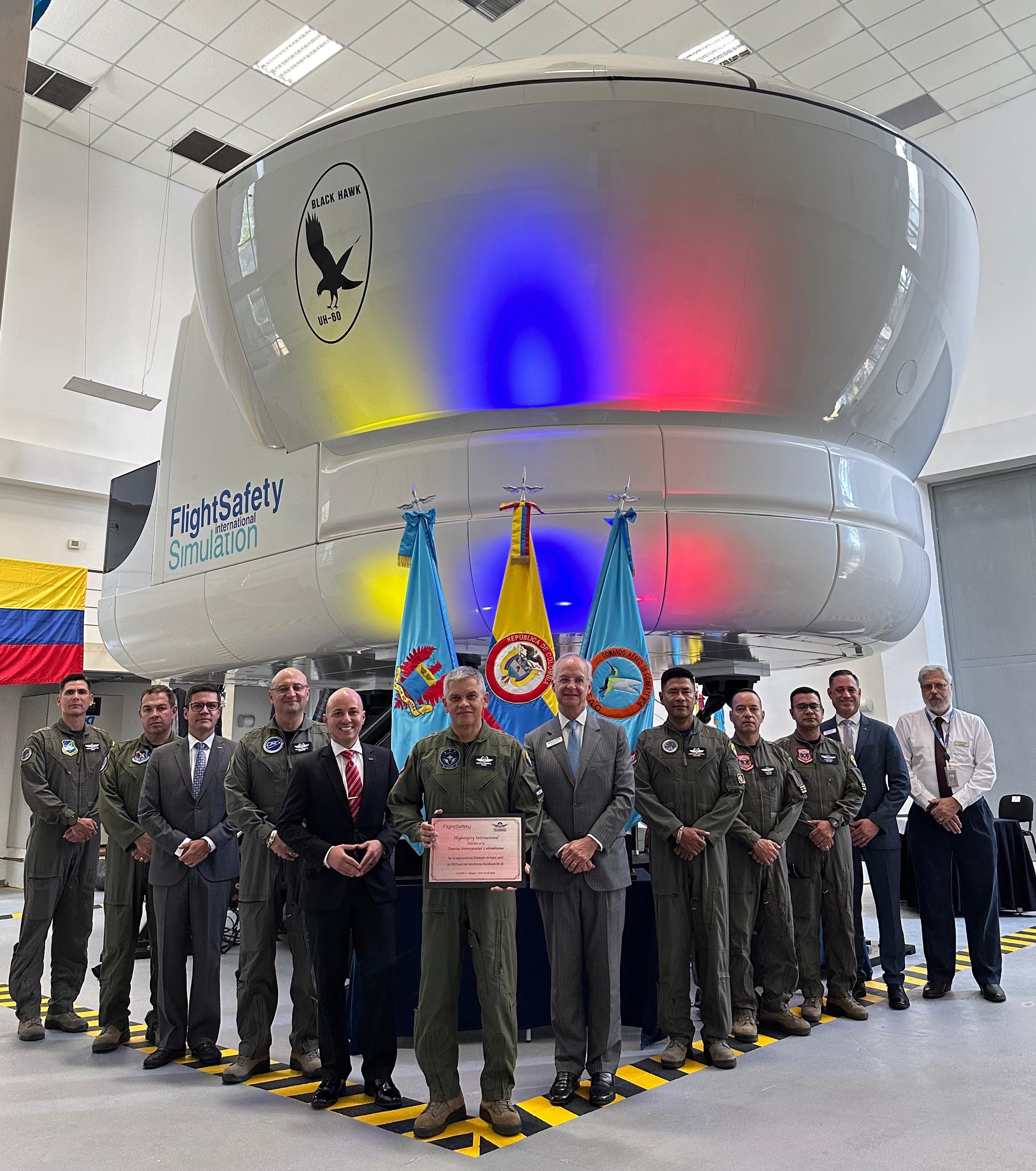 La Fuerza Aeroespacial avanza: simulador UH-60 Black Hawk, impulsa la formación de pilotos en Latinoamérica
