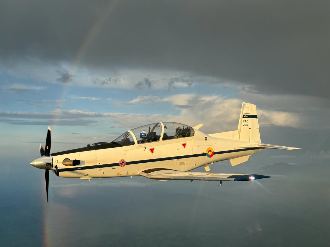 Instrucción y entrenamiento de aviación militar es realizada con alta tecnología, calidad y confiabilidad en la Escuela Internacional de Ala Fija