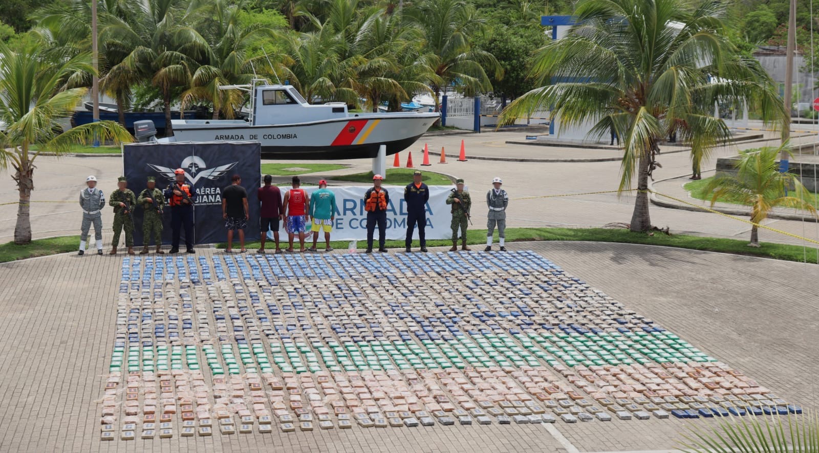 Más de 2.000 kilogramos de sustancias ilícitas fueron incautadas en el Caribe colombiano