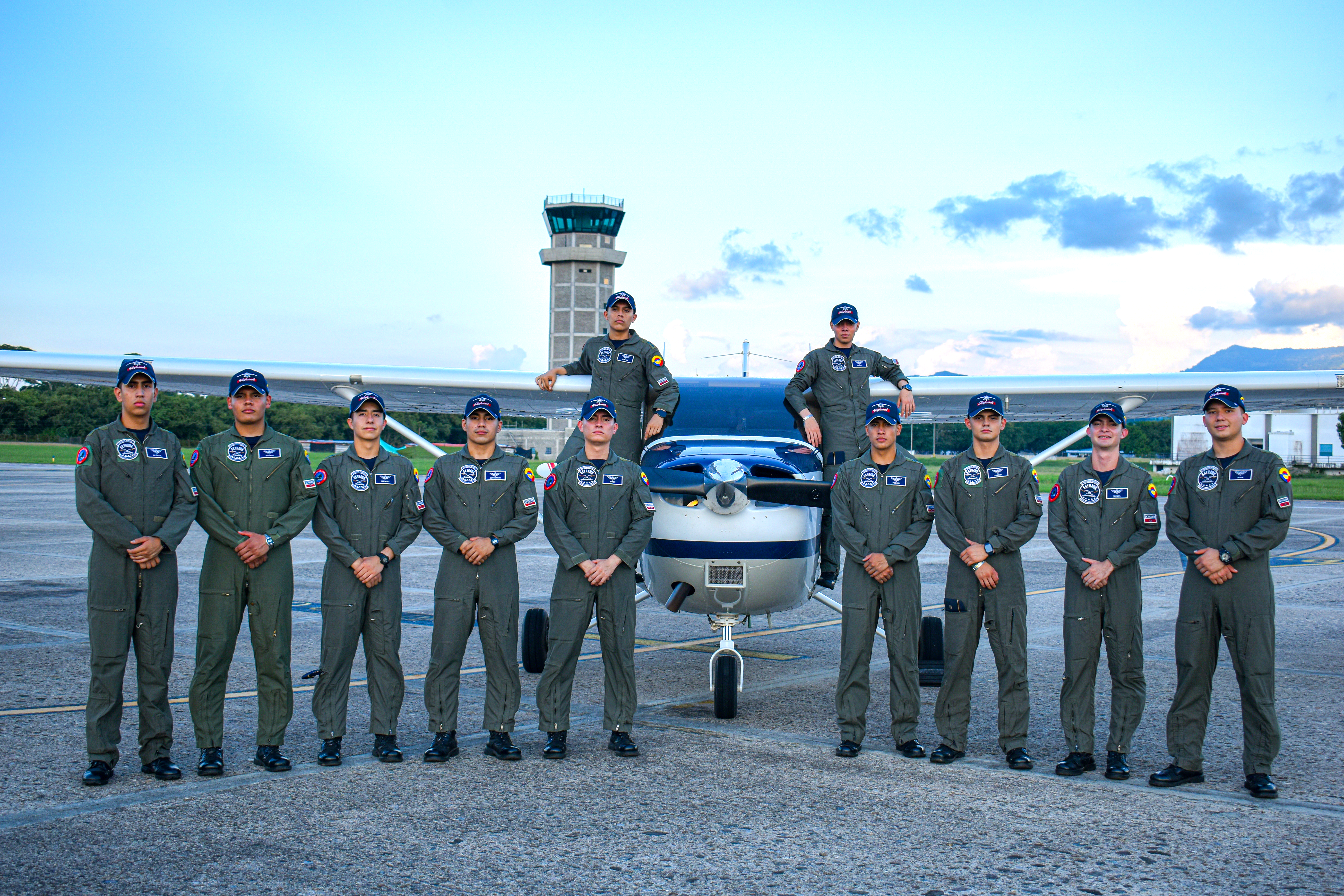 Cadetes culminaron Curso Primario De Vuelo, listos para nuevos desafíos aéreos