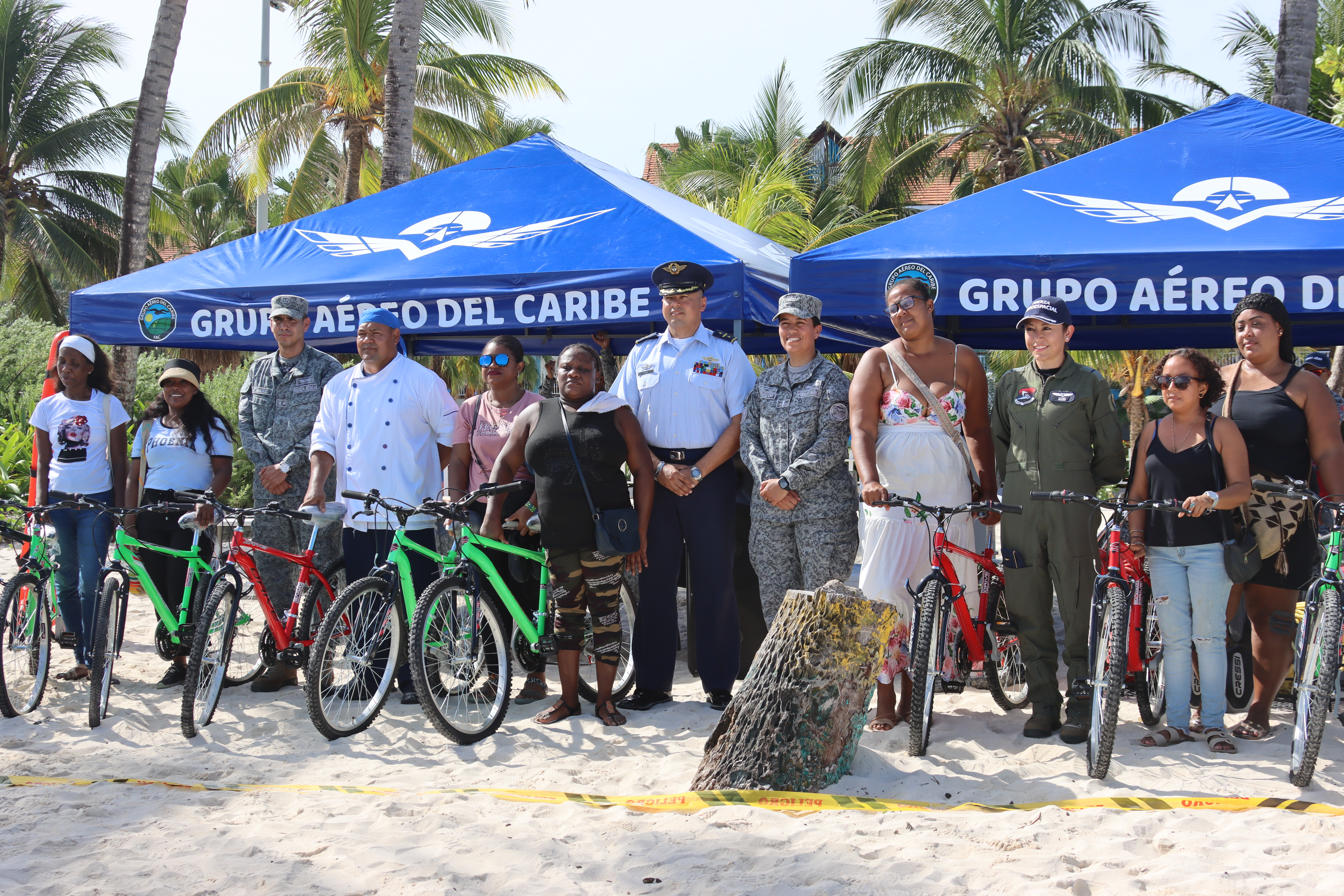 Niños en San Andrés fueron beneficiados con bicicletas 