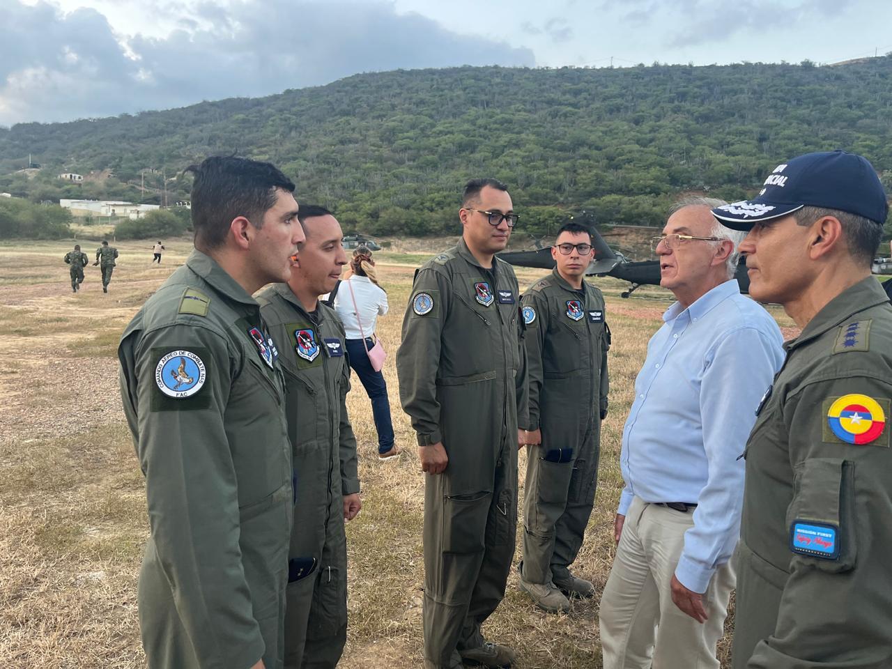 Continúan las operaciones aéreas para proteger a la población del Catatumbo