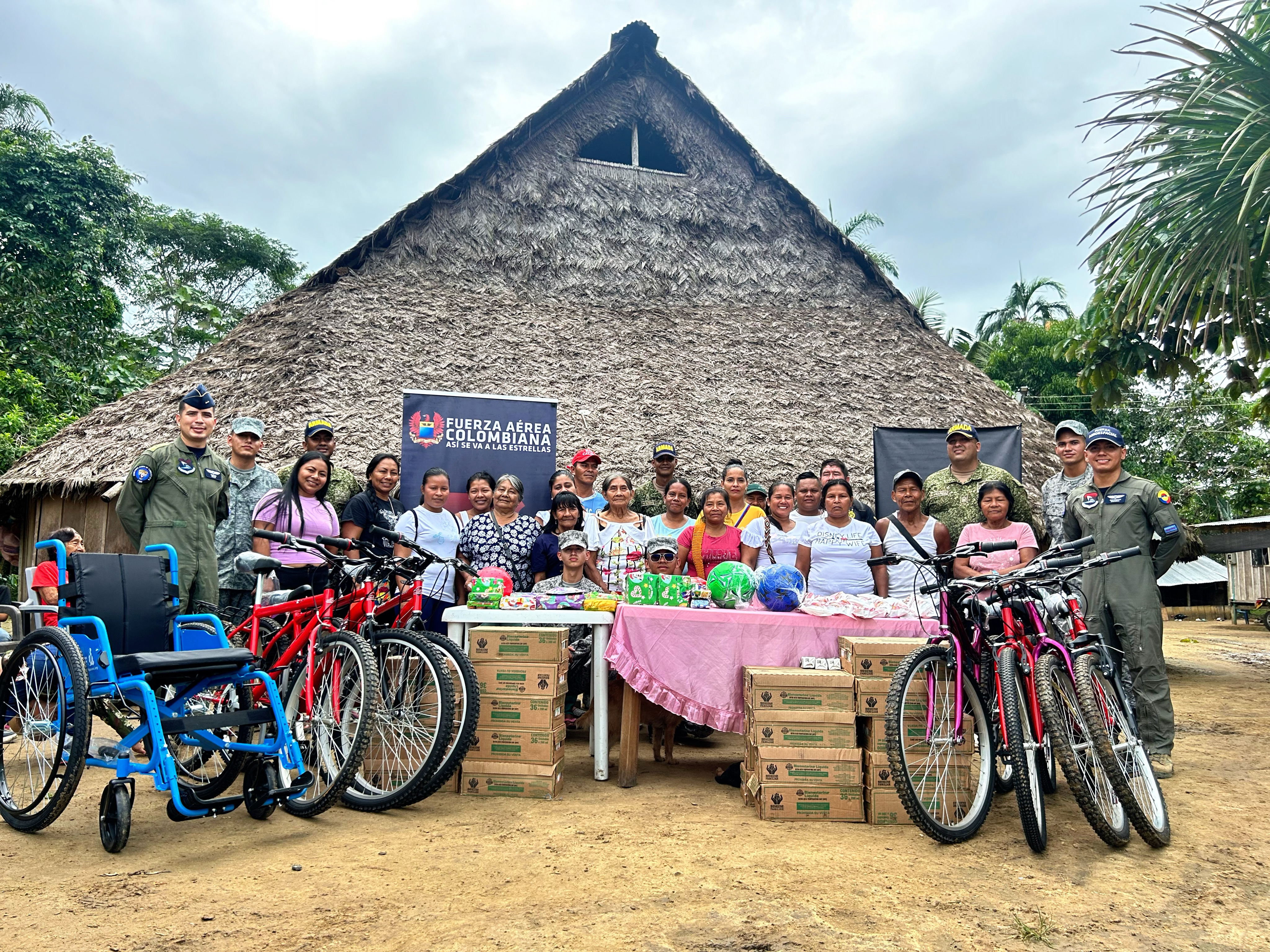 Donaciones fortalecen la salud y movilidad de comunidad indígena en Caquetá