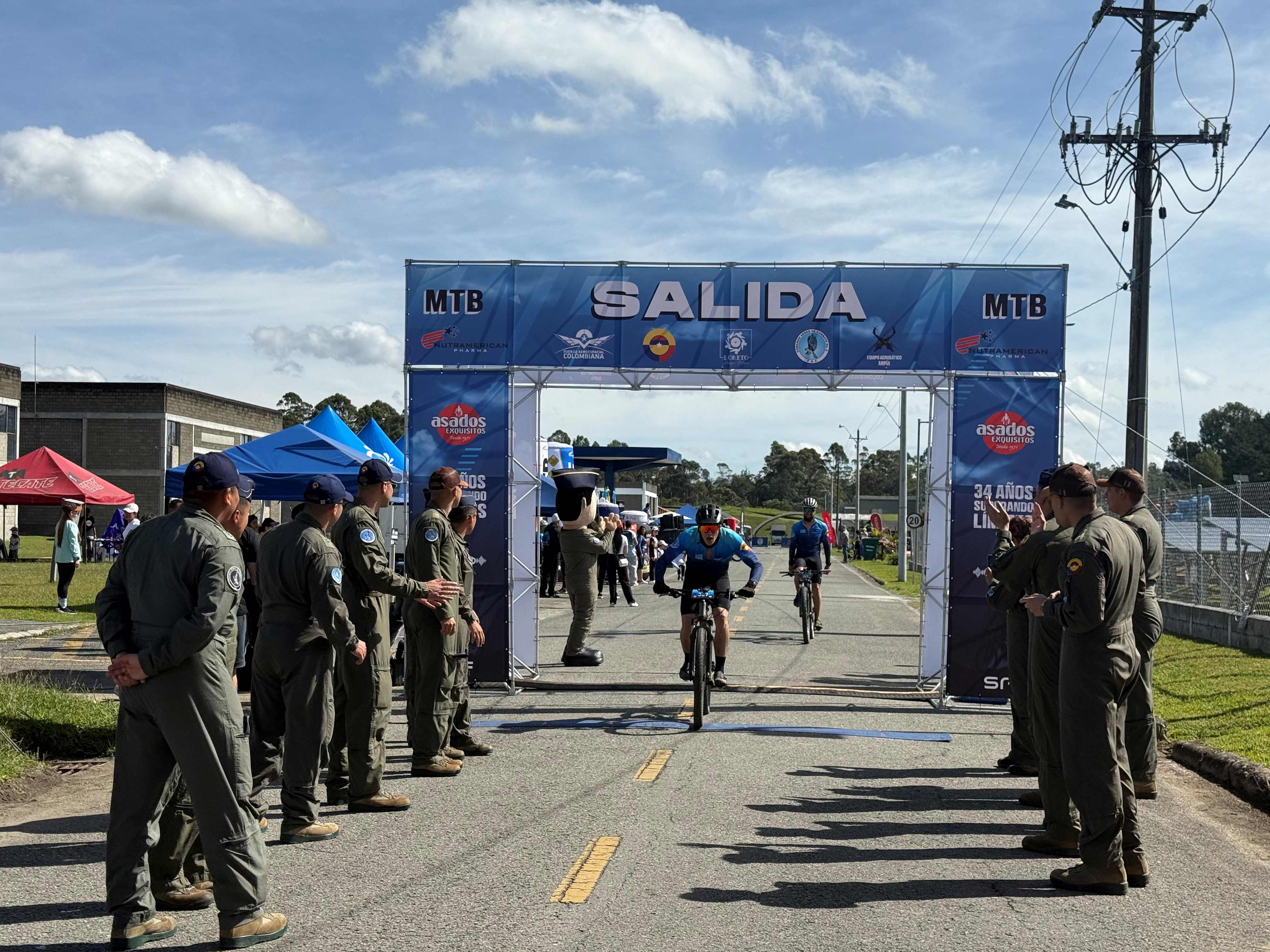 Cientos de ciclistas vivieron una aventura deportiva y de solidaridad en Rionegro