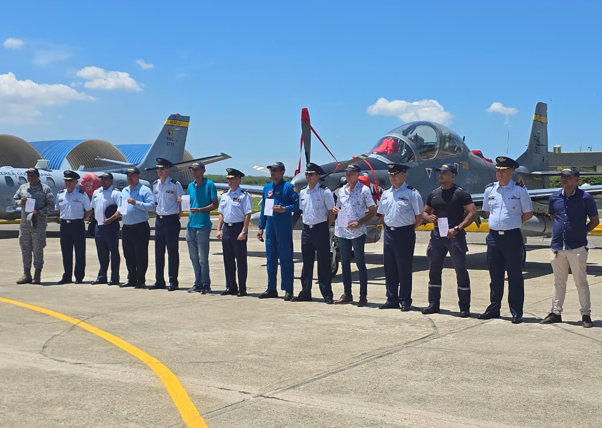 Reservistas de Primera Clase son exaltados en la Base Aérea de Malambo