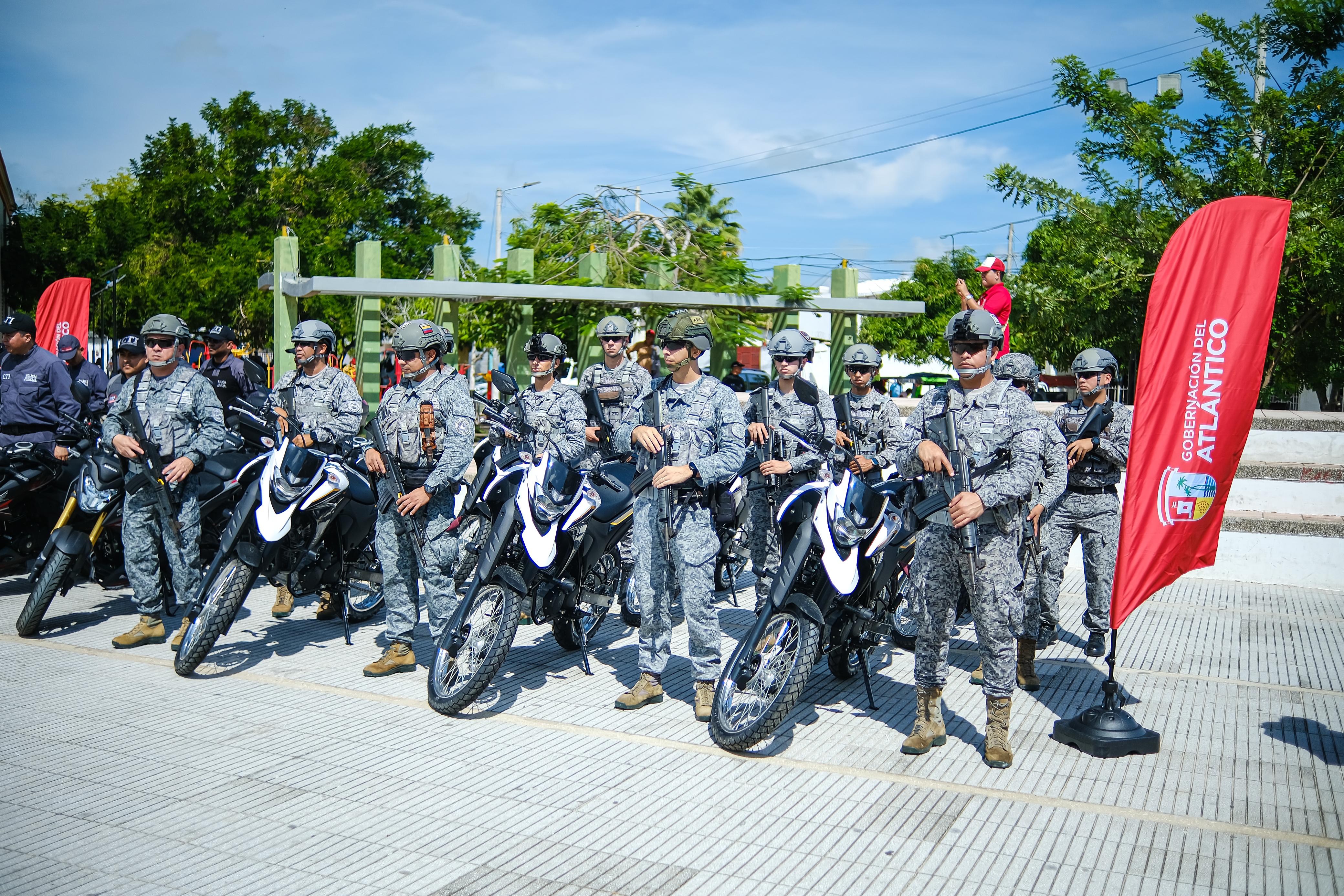 Entrega de motocicletas fortalece las capacidades operacionales en el Atlántico