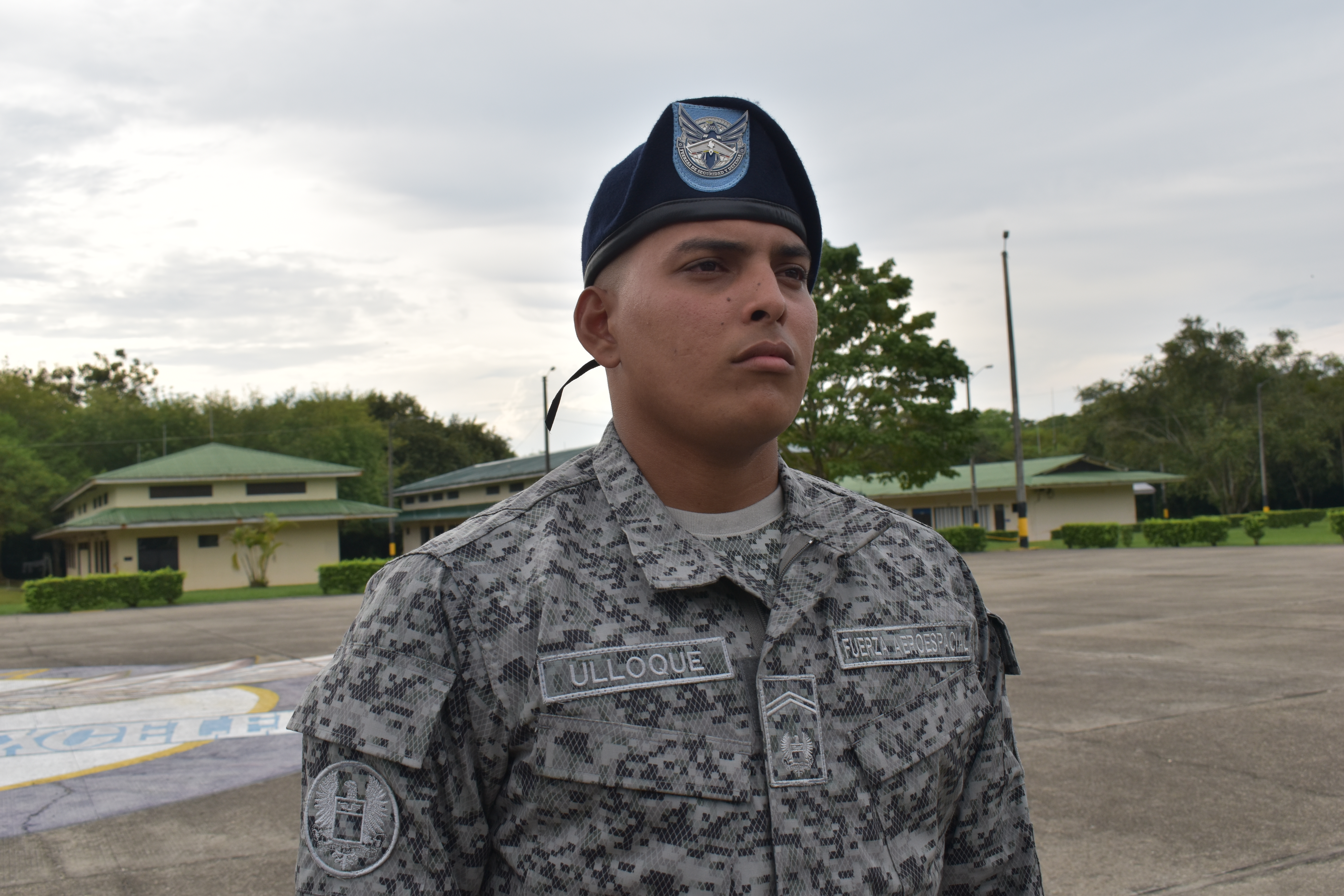 Entre la paternidad y el uniforme, Soldado Profesional forja su futuro