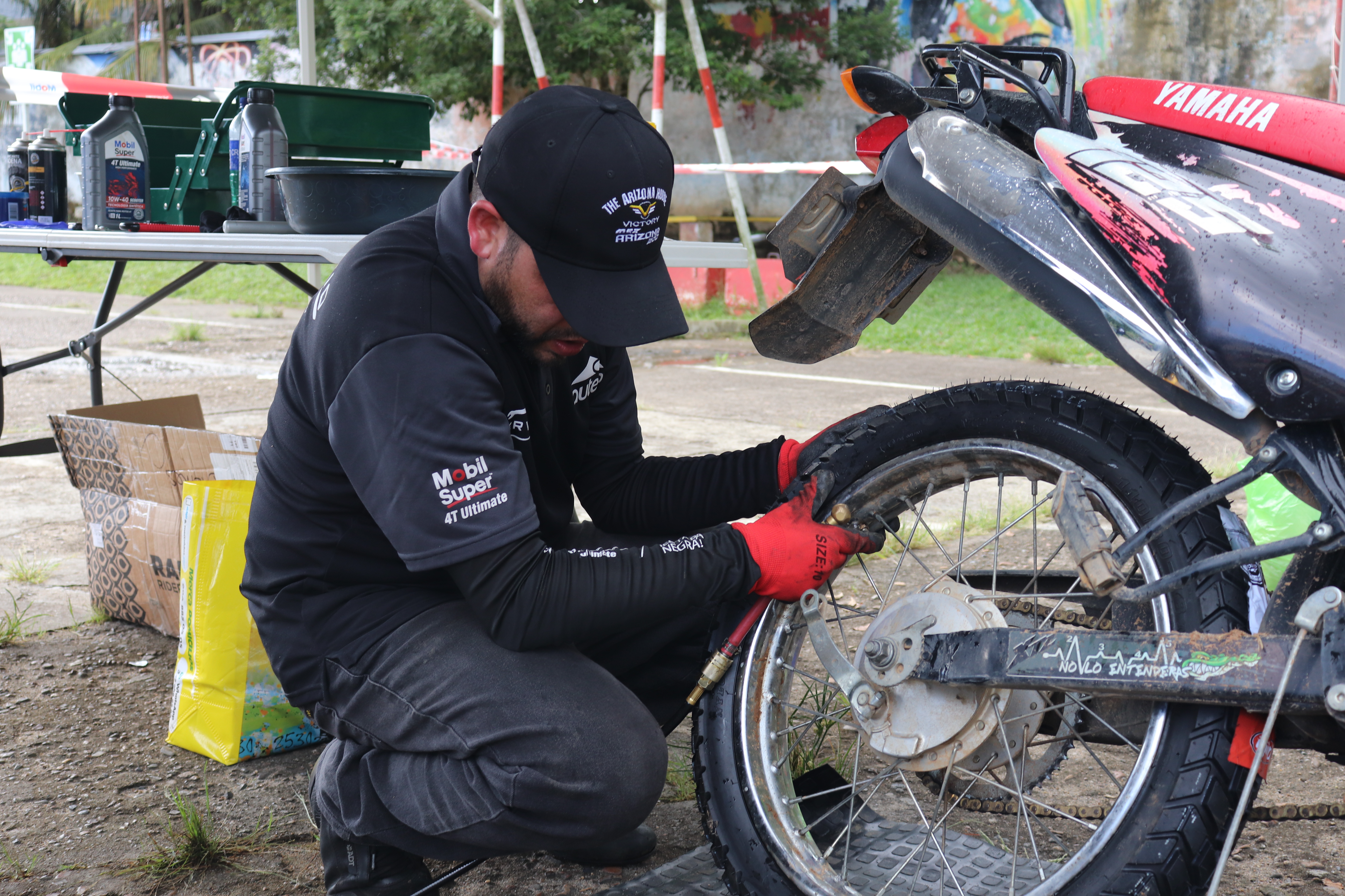 Alianza estratégica permite realizar mantenimiento a 300 motocicletas en el Putumayo