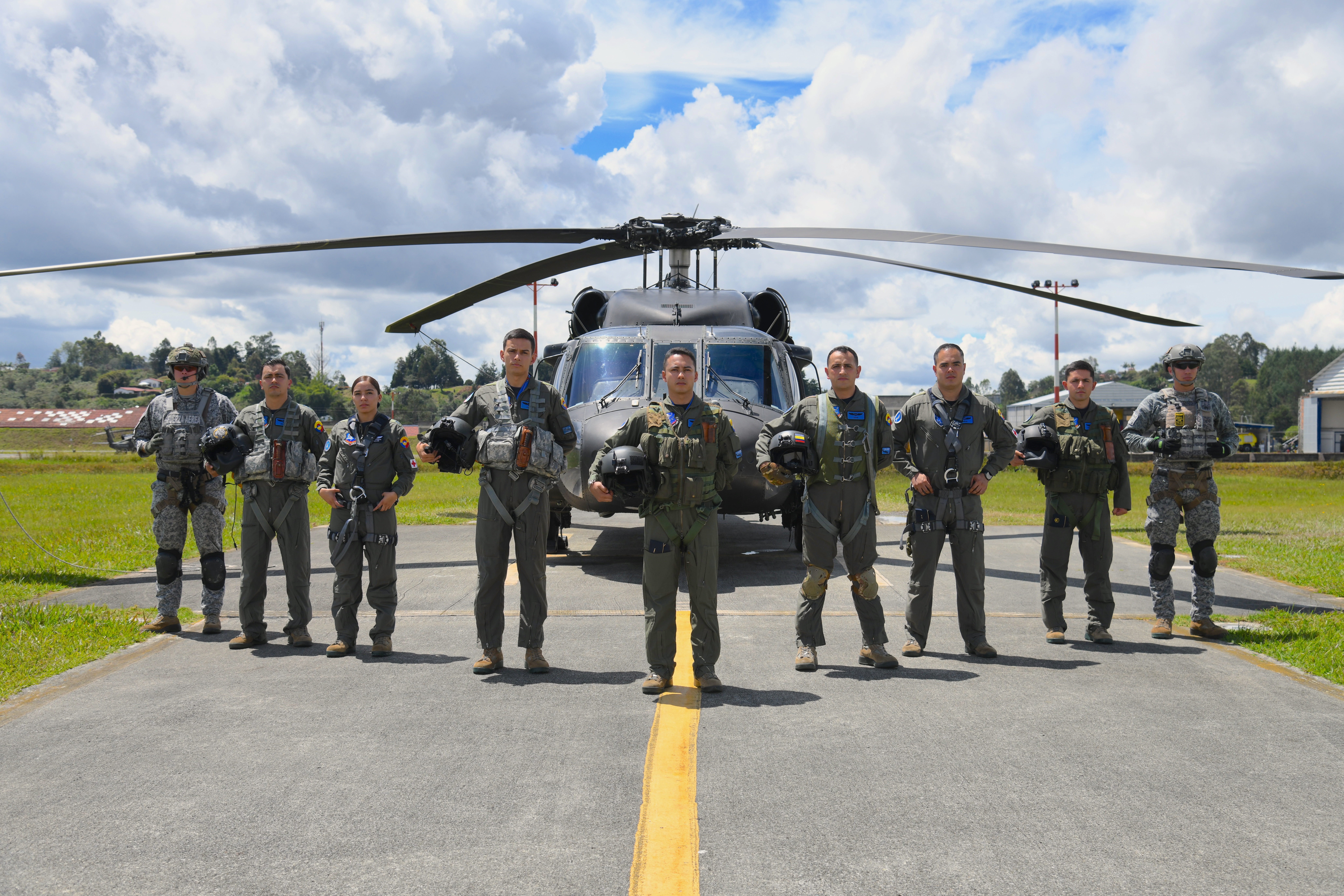 Vigilancia aérea, inteligencia y despliegue las capacidades operacionales dispuestas para las elecciones presidenciales
