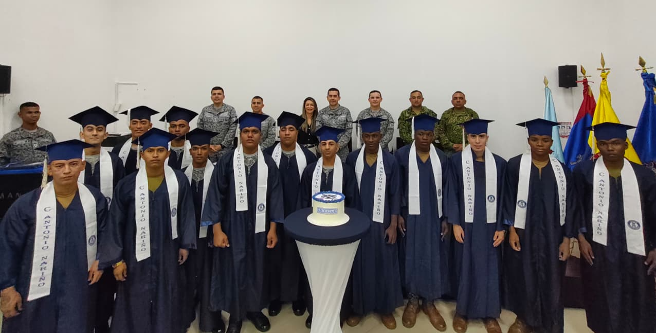 Soldados culminan su bachillerato y fortalecen su futuro para servir a Colombia